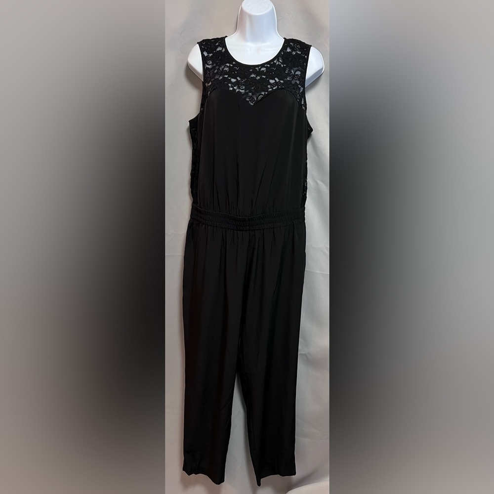 Express Women Size 12 Jumpsuit Black Sleeveless Lace Top Pockets‎ Harem Pants